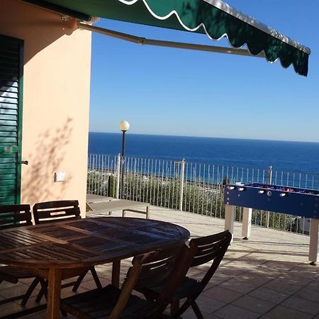 סנטו סטפנו אל מארה Villetta Sole Mare מראה חיצוני תמונה