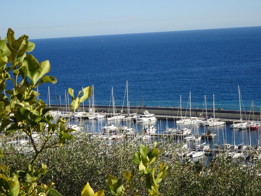 סנטו סטפנו אל מארה Villetta Sole Mare מראה חיצוני תמונה